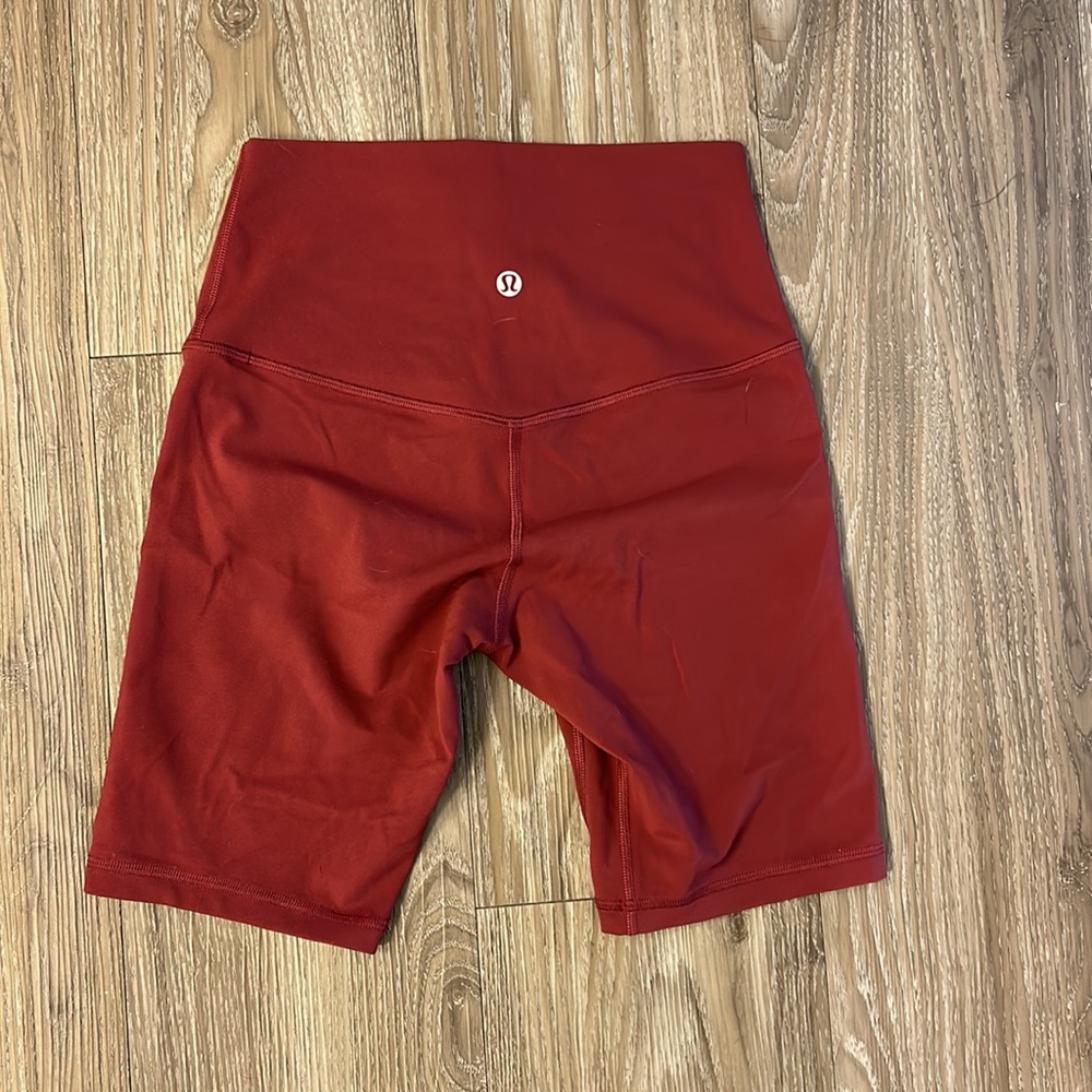 Lululemon 6" Align biker shorts
